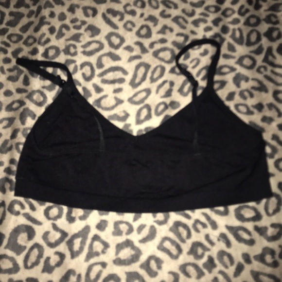 32A Bra Grab - Picture 4 of 10